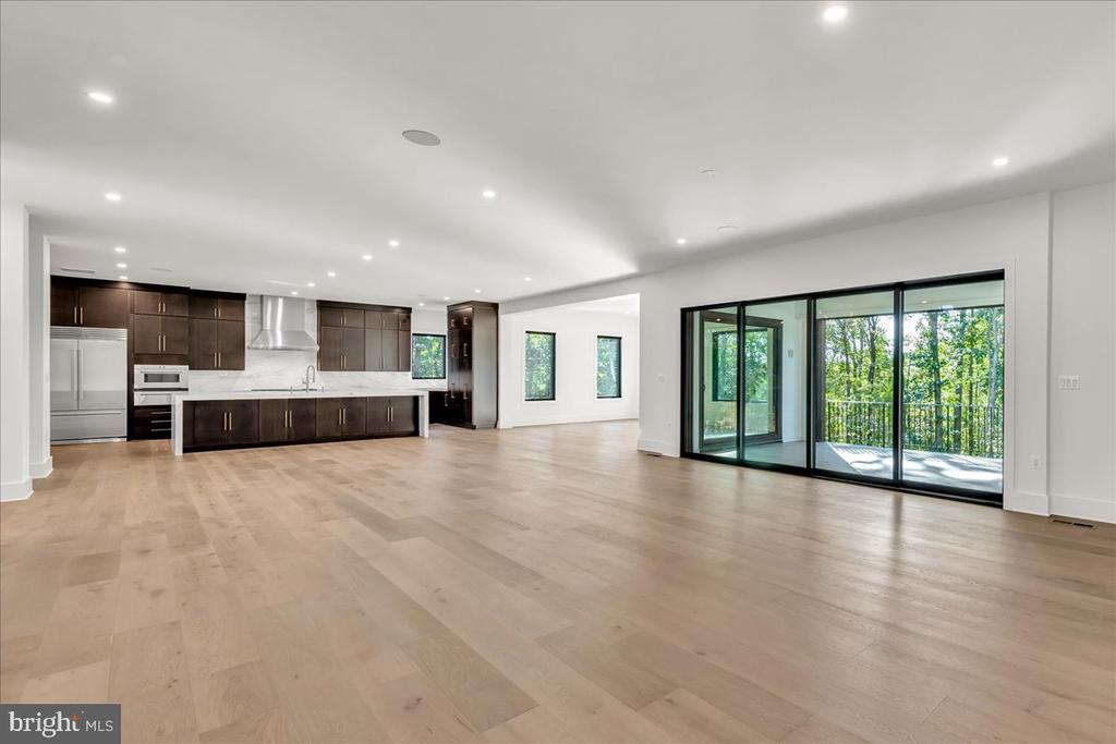 4616 Fairfax Manor COURT