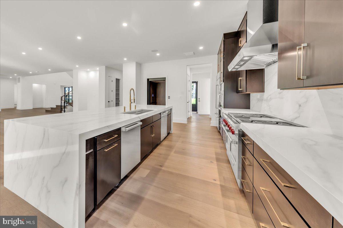4621 Fairfax Manor COURT