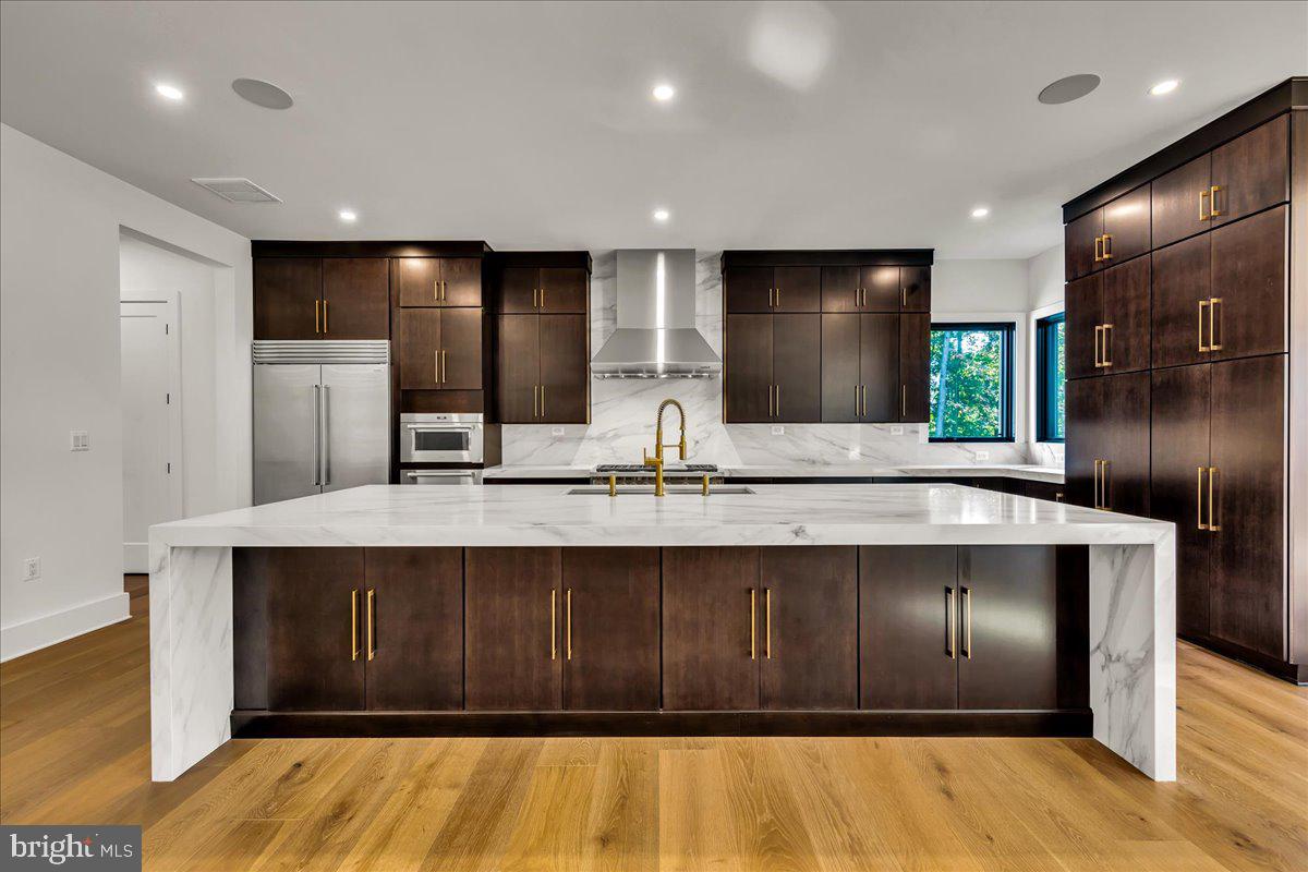 4621 Fairfax Manor COURT