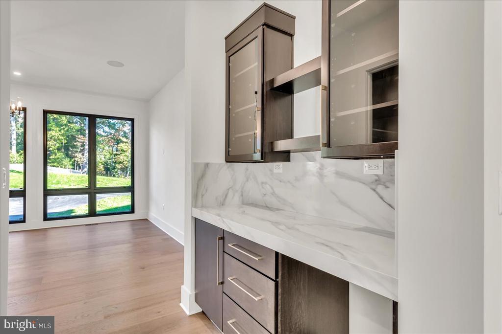 4621 Fairfax Manor COURT