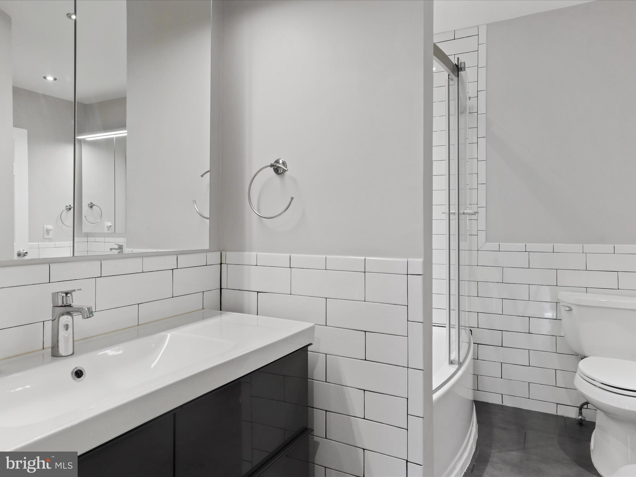 1911 Villaridge DRIVE Unit: 1911B