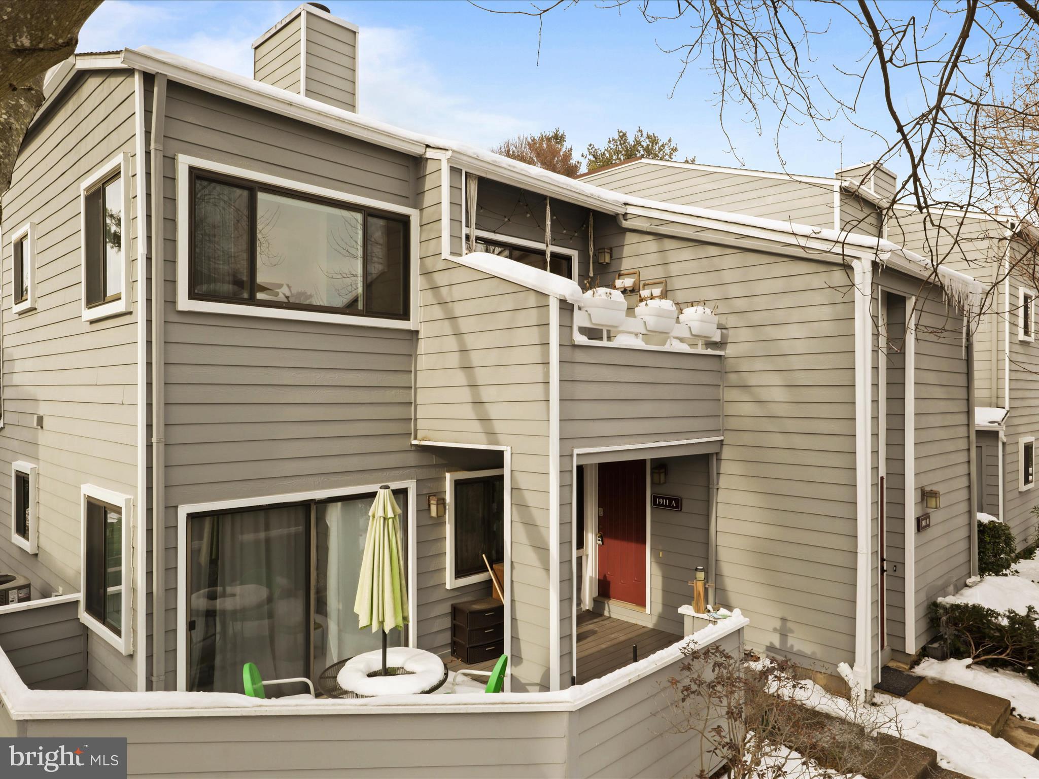 1911 Villaridge DRIVE Unit: 1911B