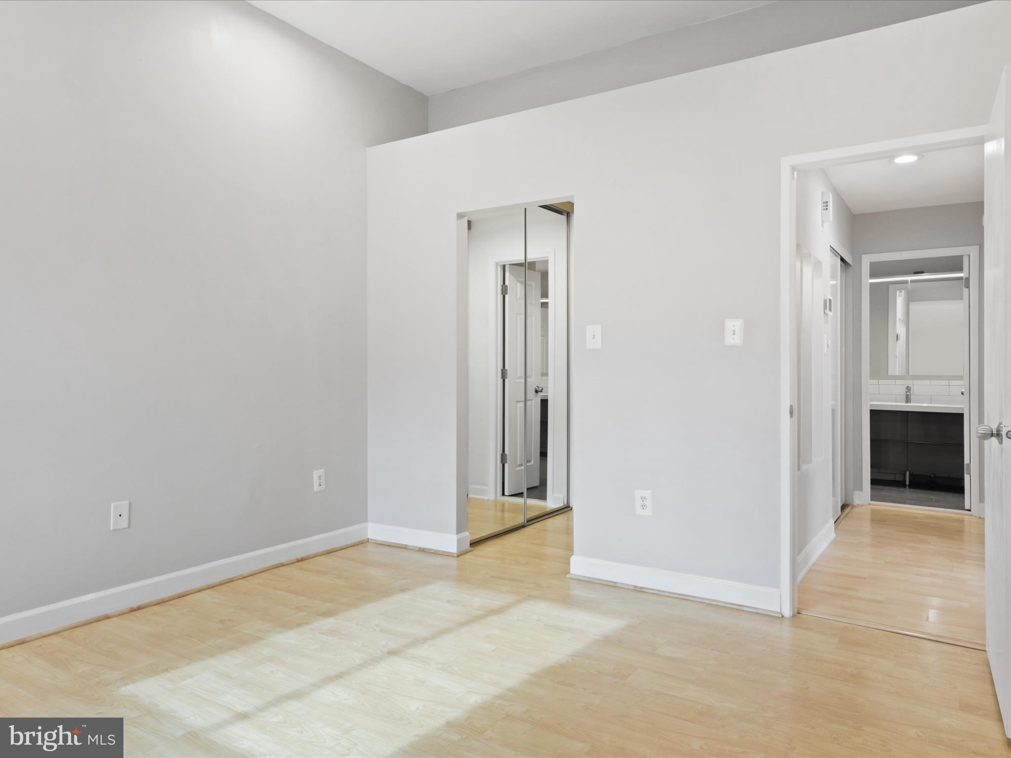 1911 Villaridge DRIVE Unit: 1911B
