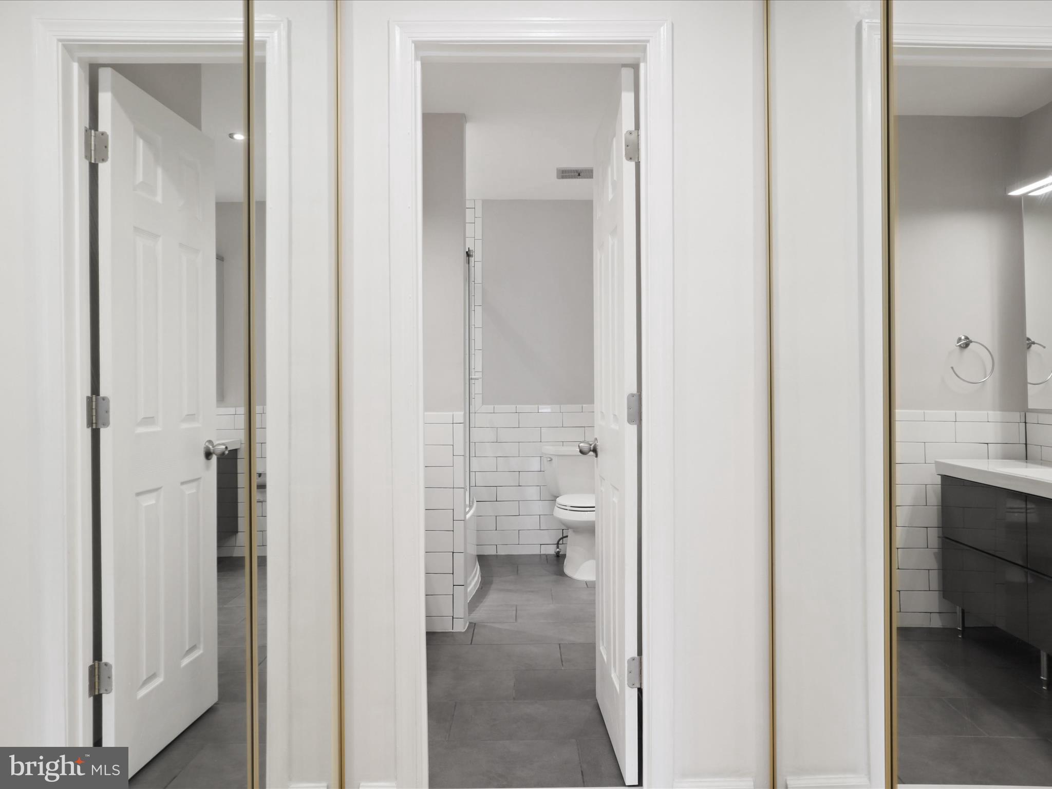 1911 Villaridge DRIVE Unit: 1911B