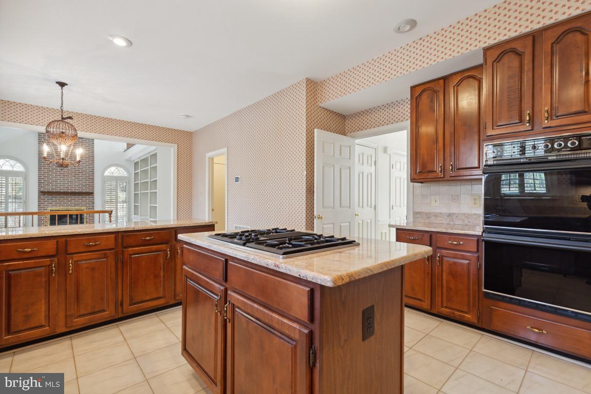 12608 Misty Creek LANE