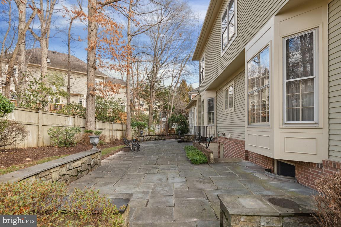 12608 Misty Creek LANE