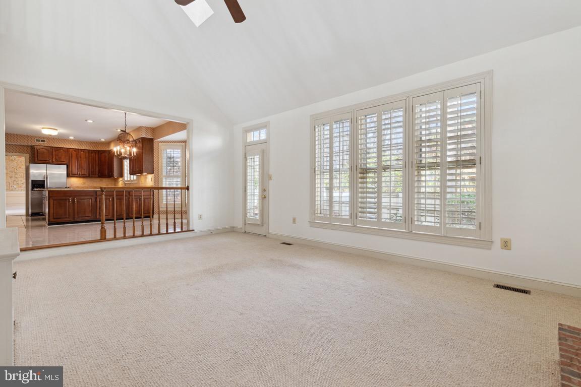 12608 Misty Creek LANE