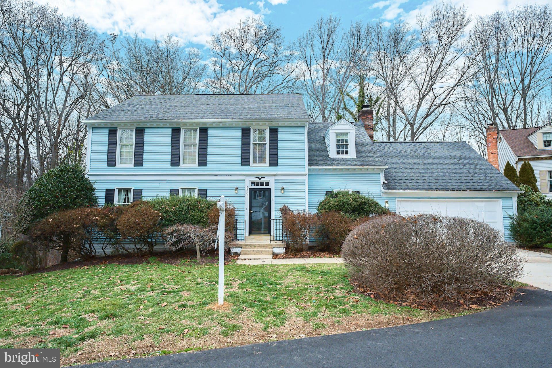 5702 Wooden Hawk Lane