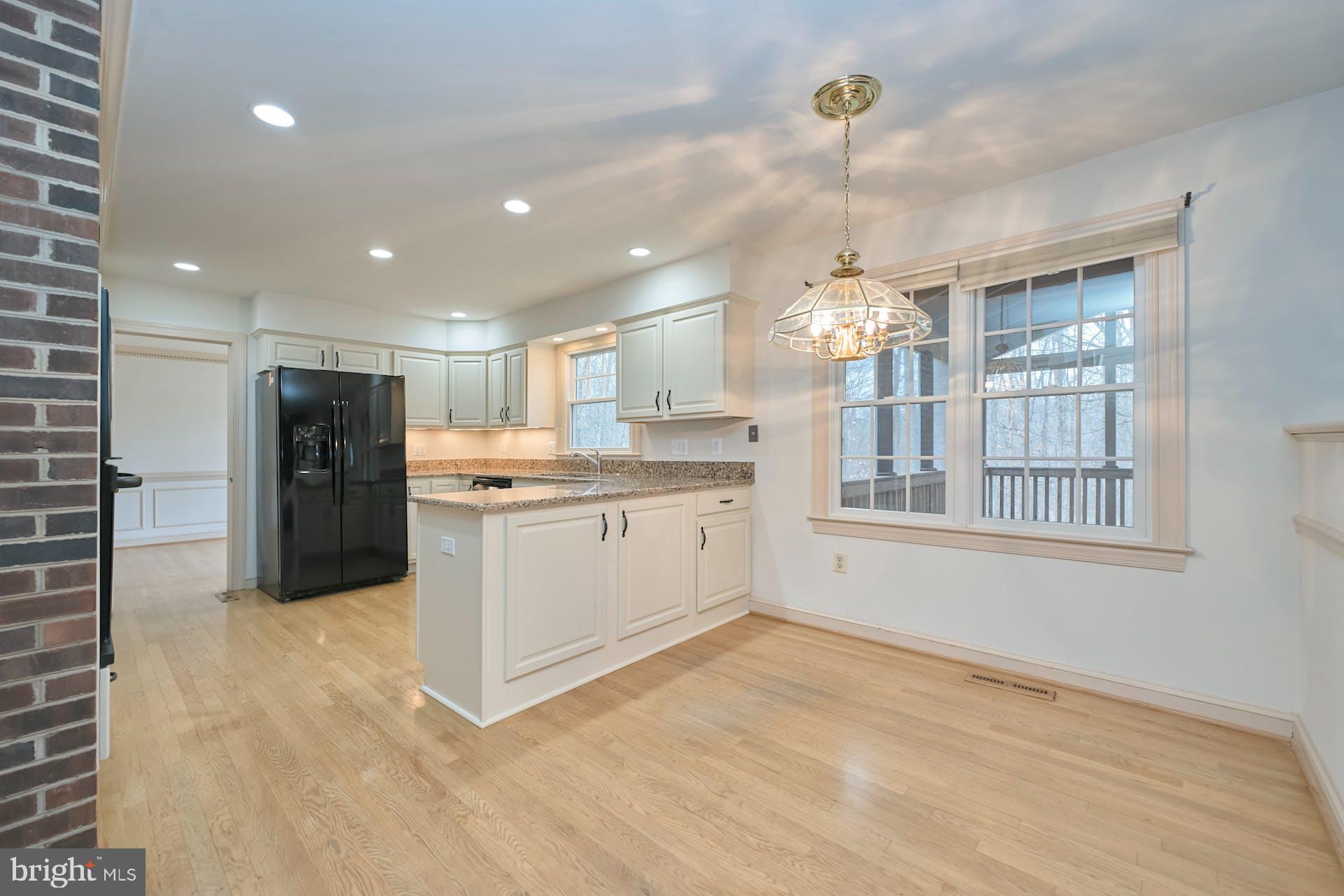 5702 Wooden Hawk Lane