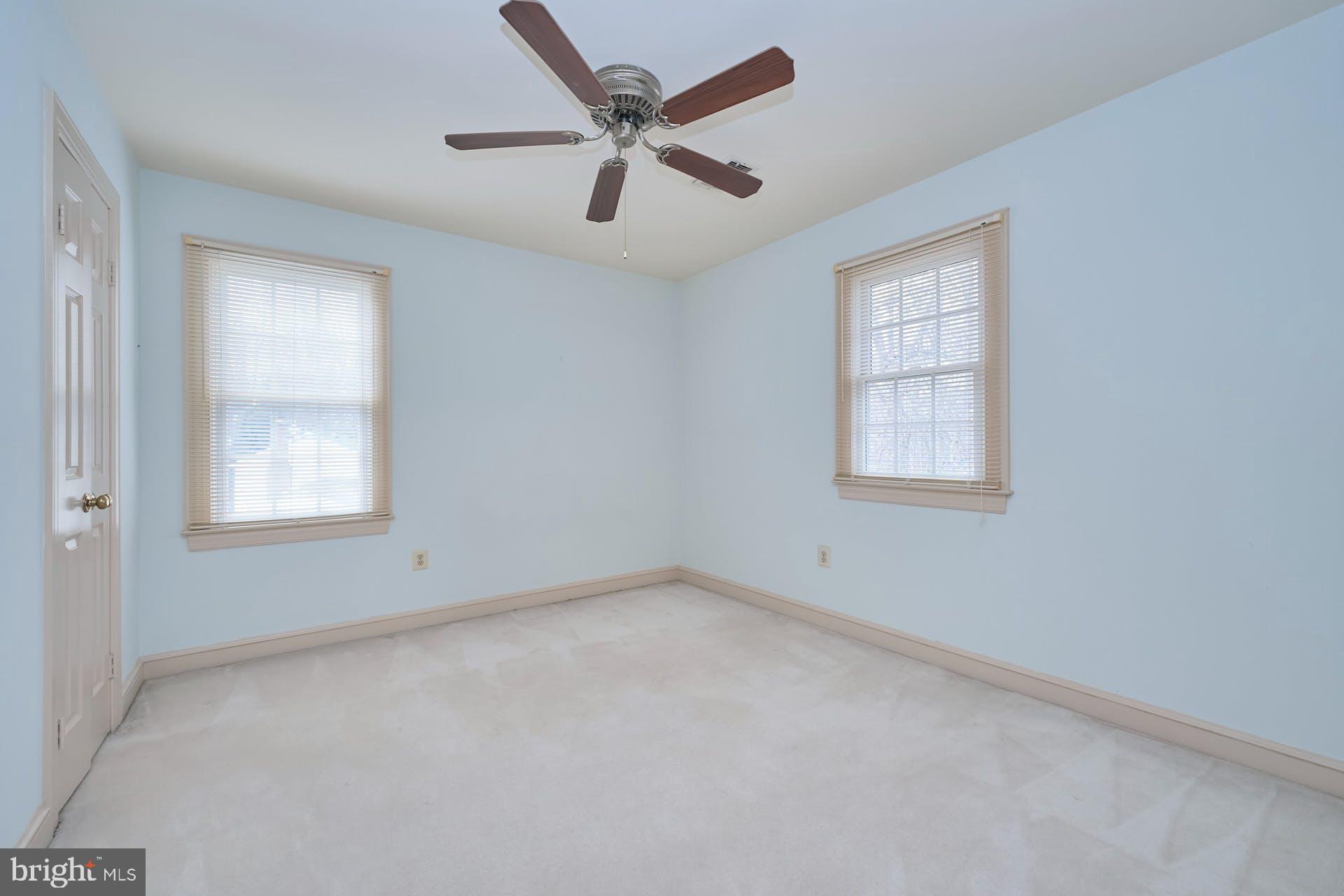 5702 Wooden Hawk Lane