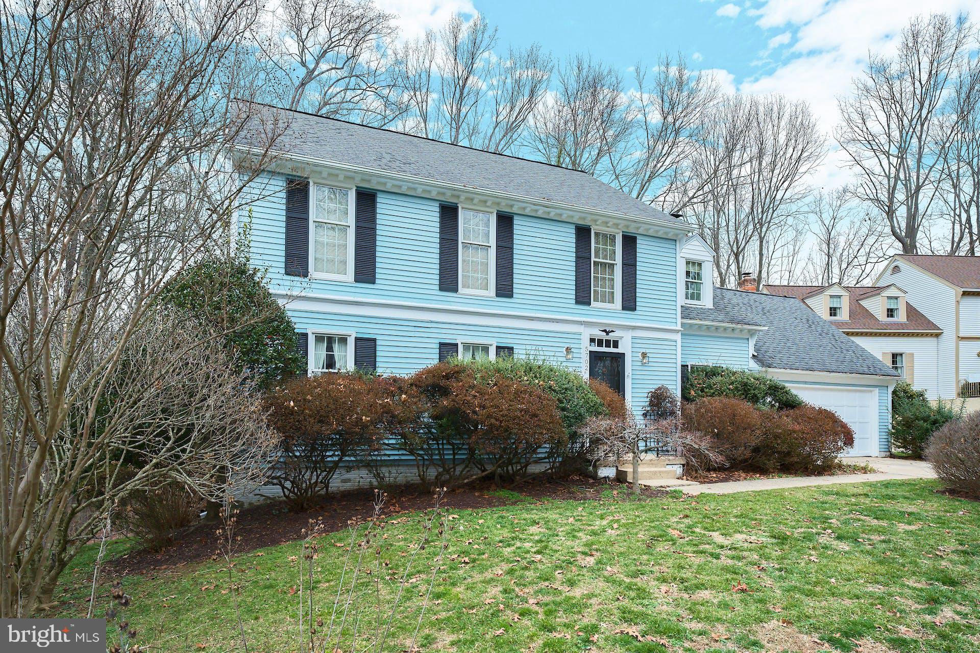 5702 Wooden Hawk Lane