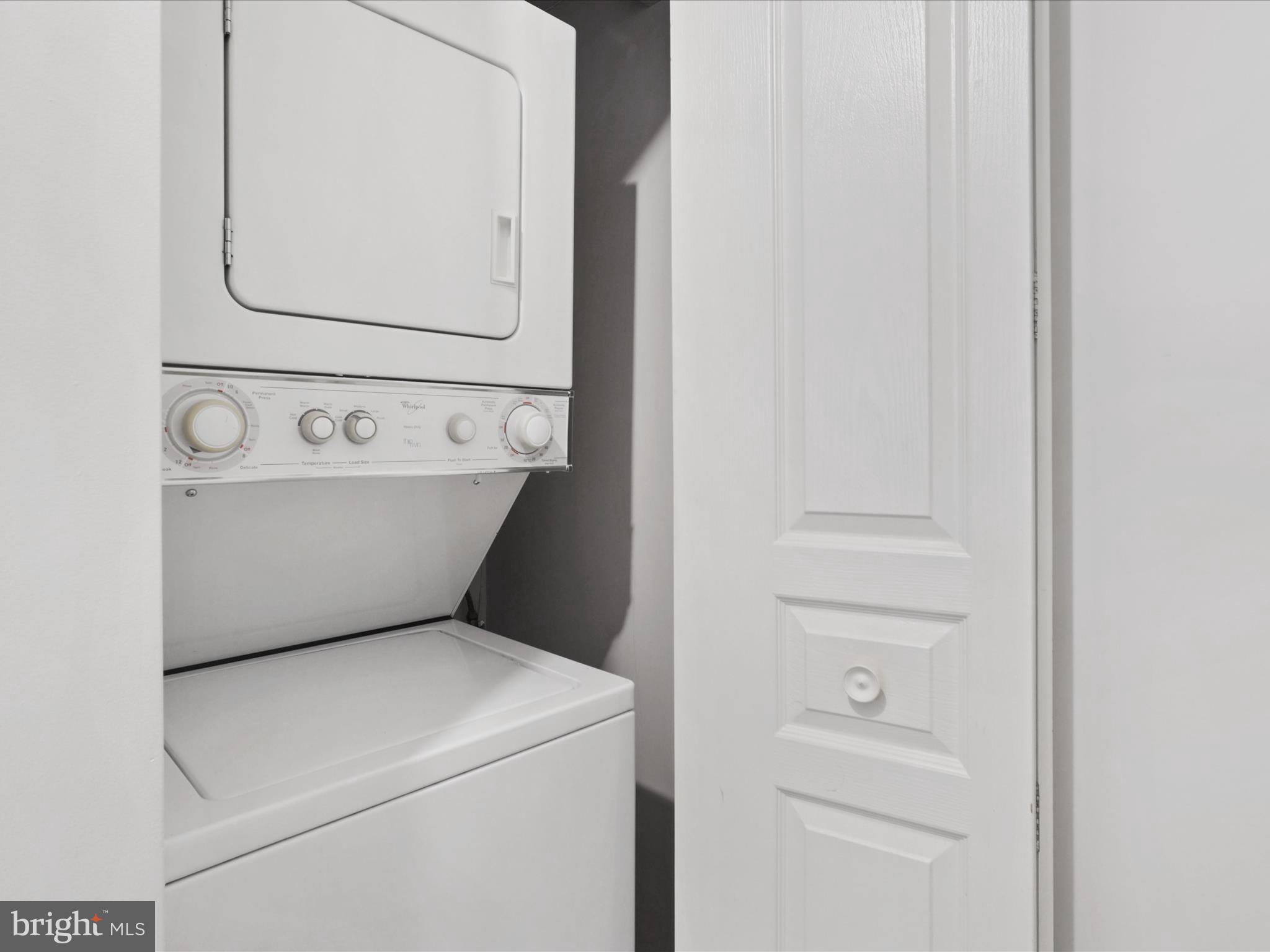 12915 Alton SQUARE Unit: 213