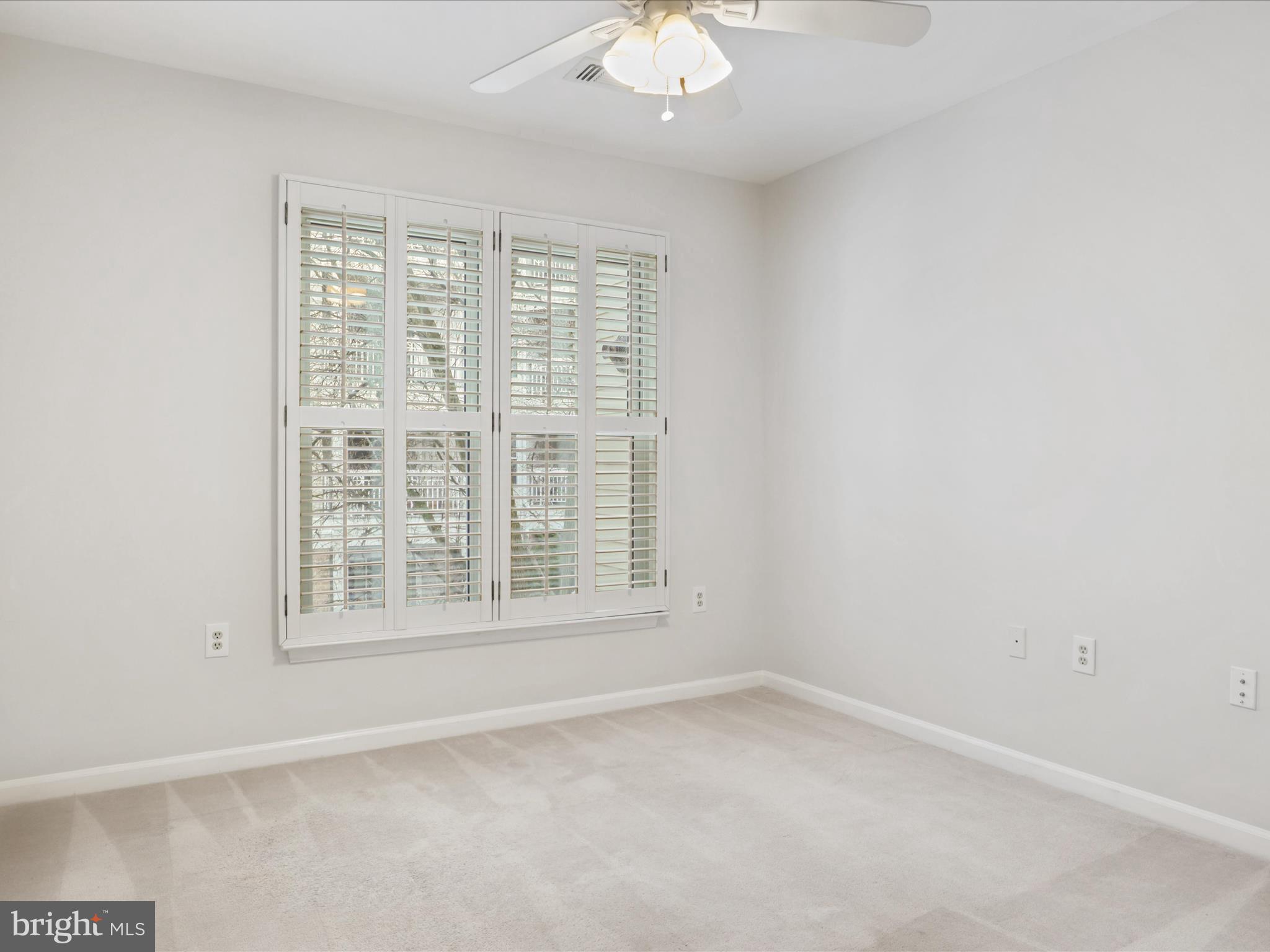 12915 Alton SQUARE Unit: 213