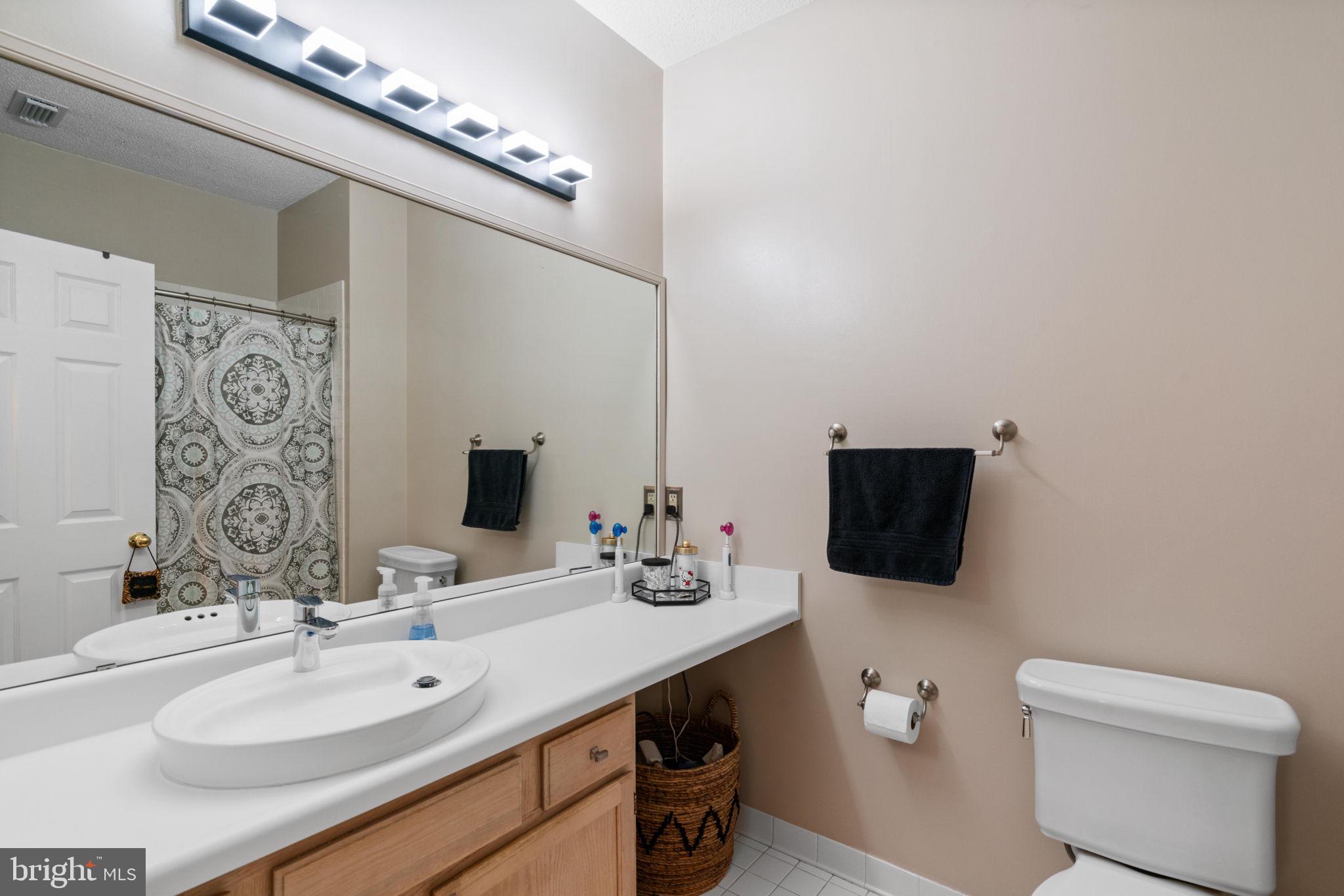 14300 Grape Holly Grove Unit: 24