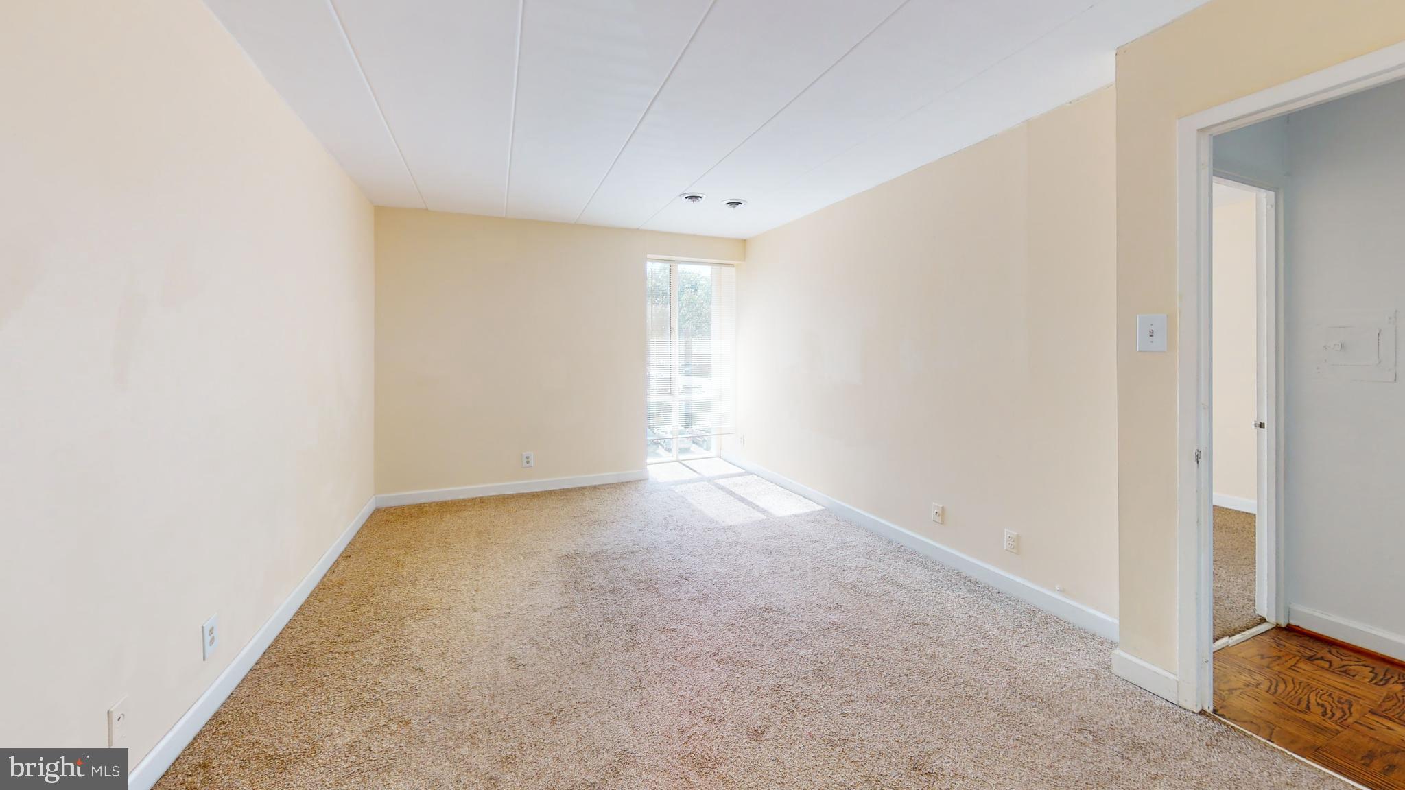 5703 Indian Court Unit: 15