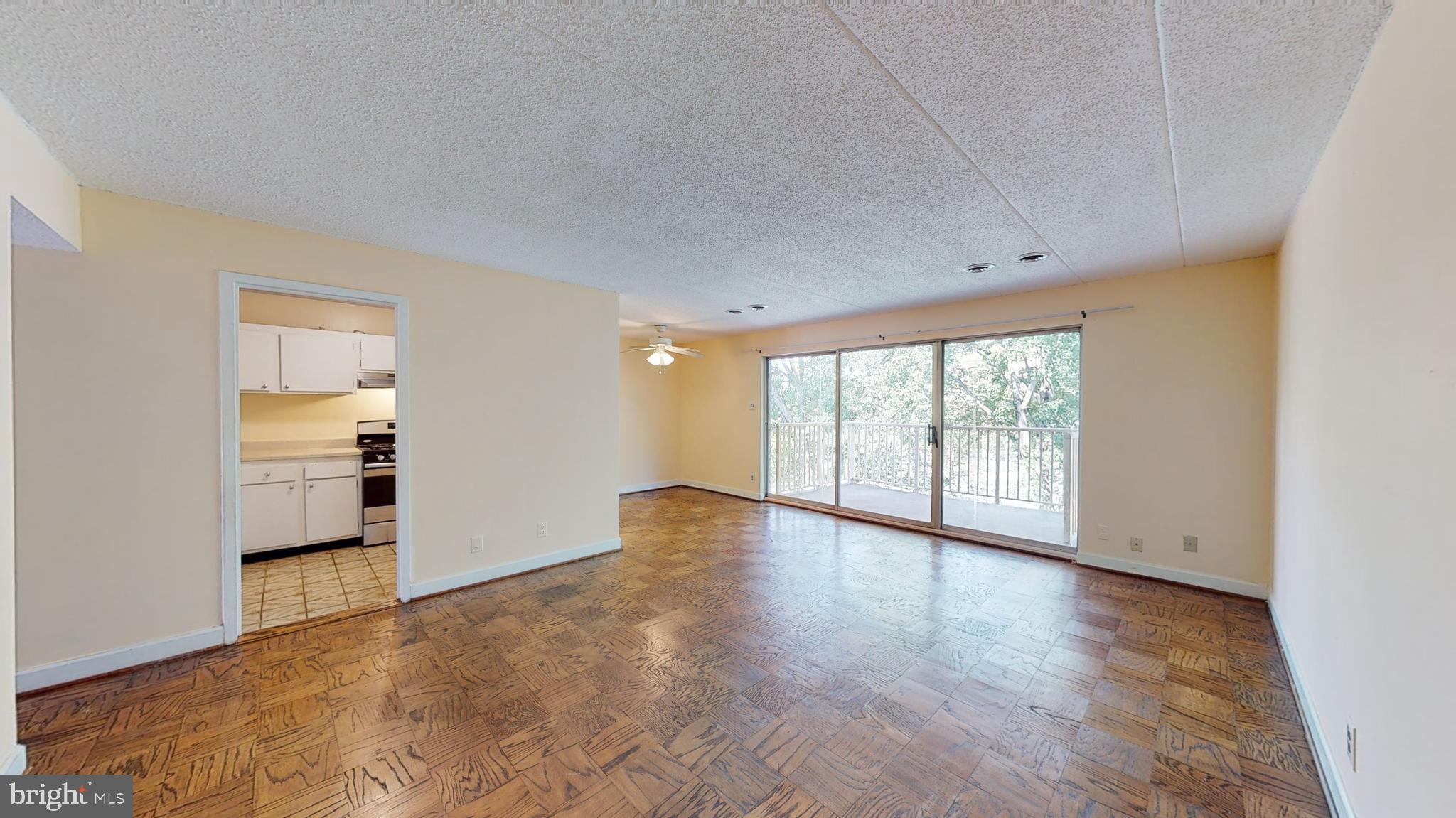5703 Indian Court Unit: 15