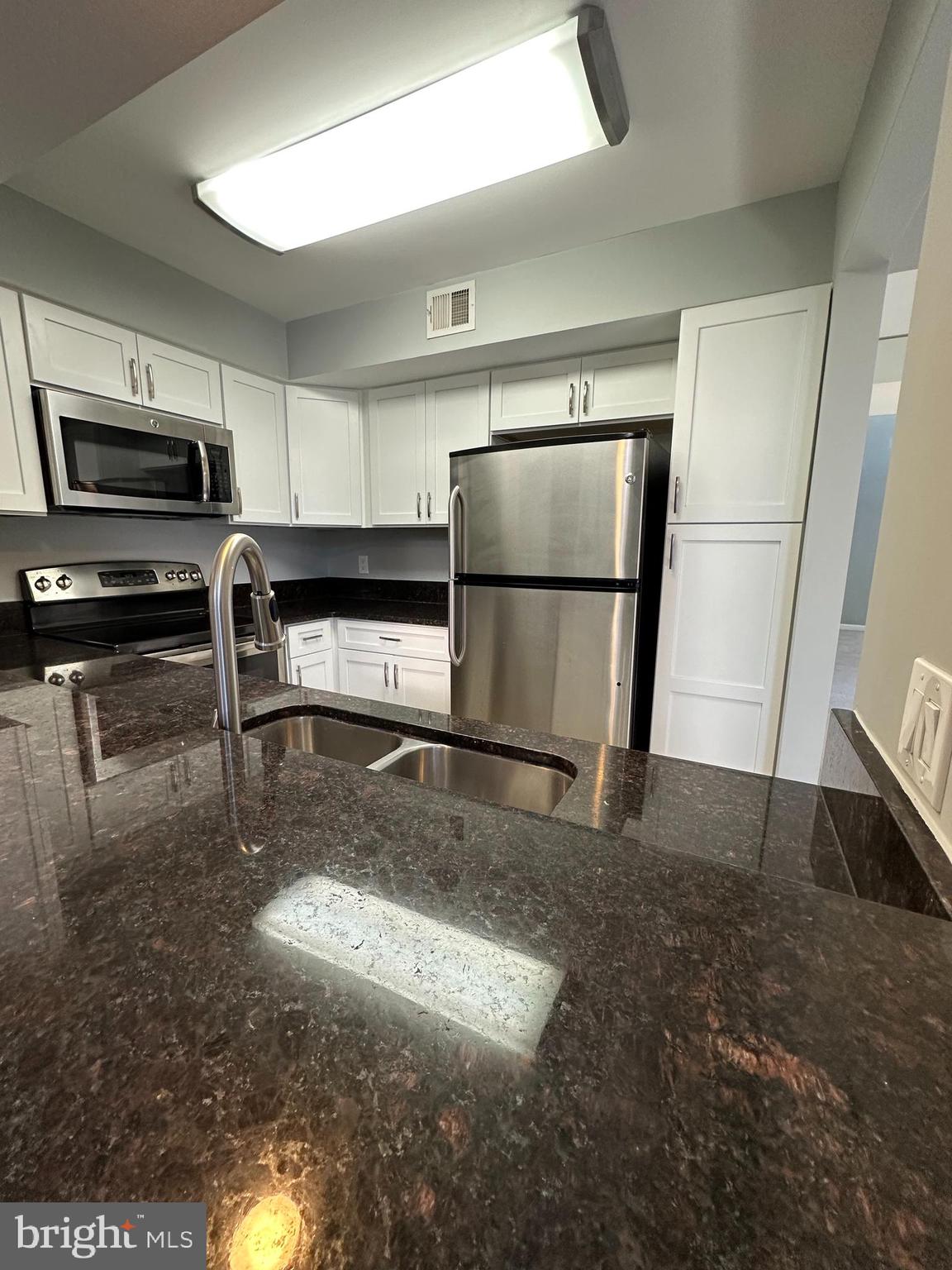 6972 Ellingham Circle Unit: 72