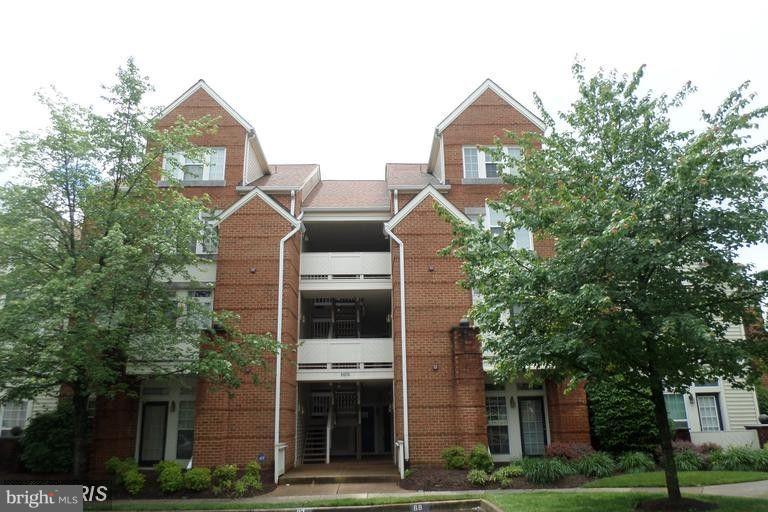 6972 Ellingham Circle Unit: 72