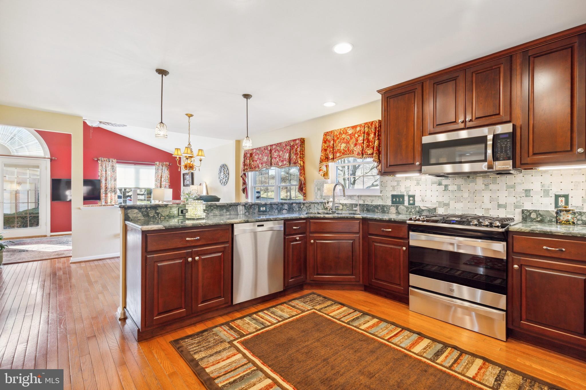 6600 Green Glen Court