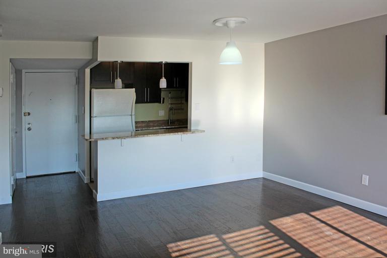3101 Manchester Street Unit: 713