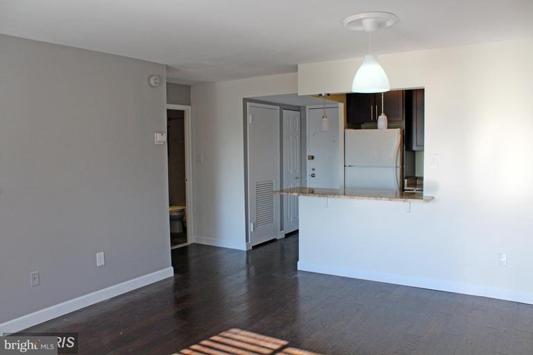 3101 Manchester Street Unit: 713