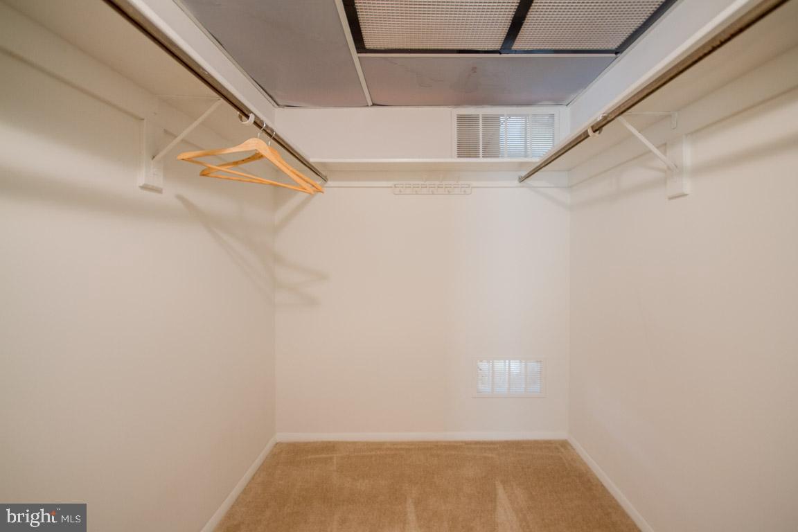 2608 Indian Drive Unit: 47