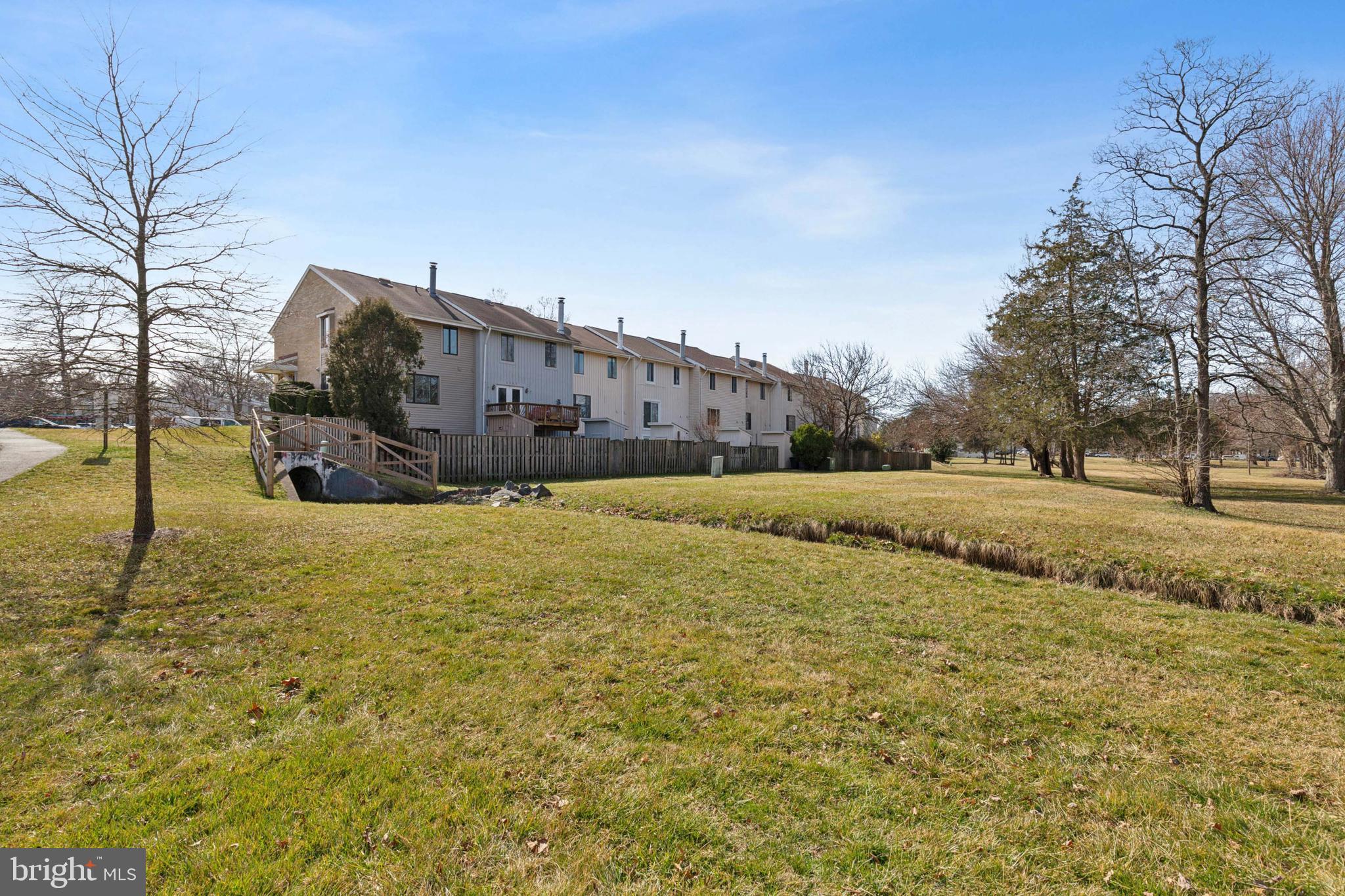 2201 Christy Pl