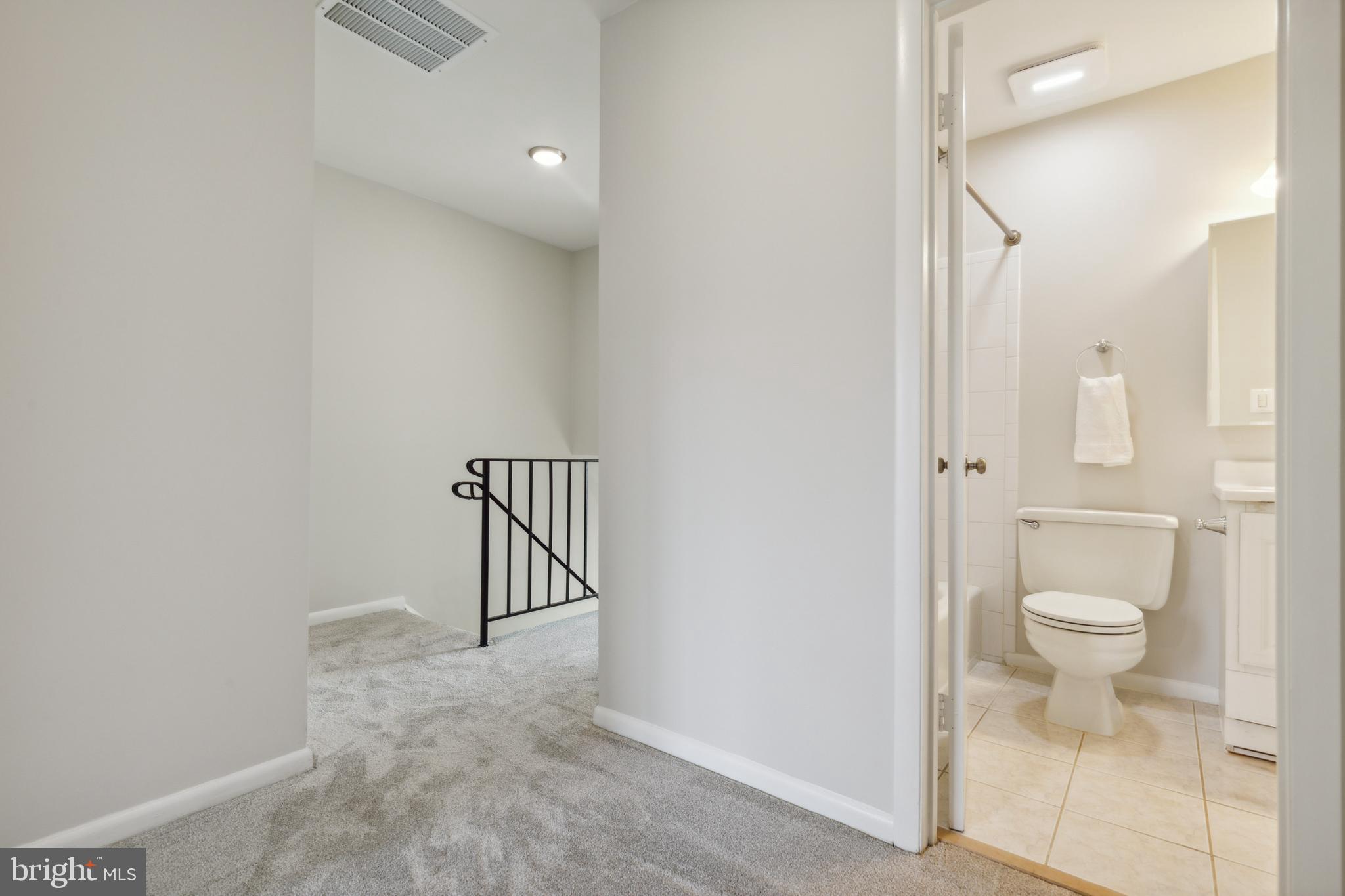 2201 Christy Pl