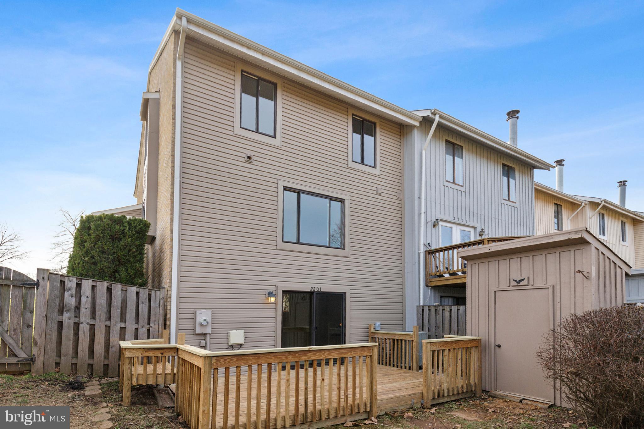 2201 Christy Pl