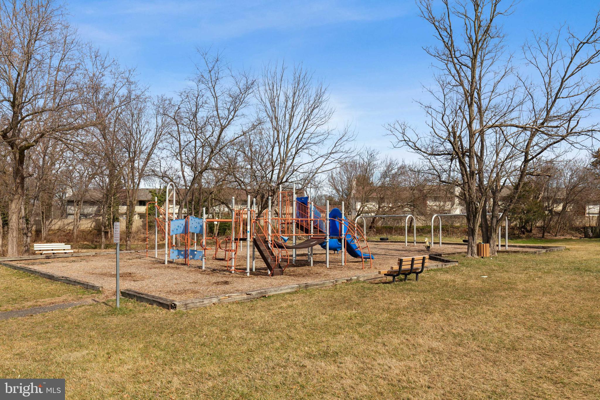 2201 Christy Pl
