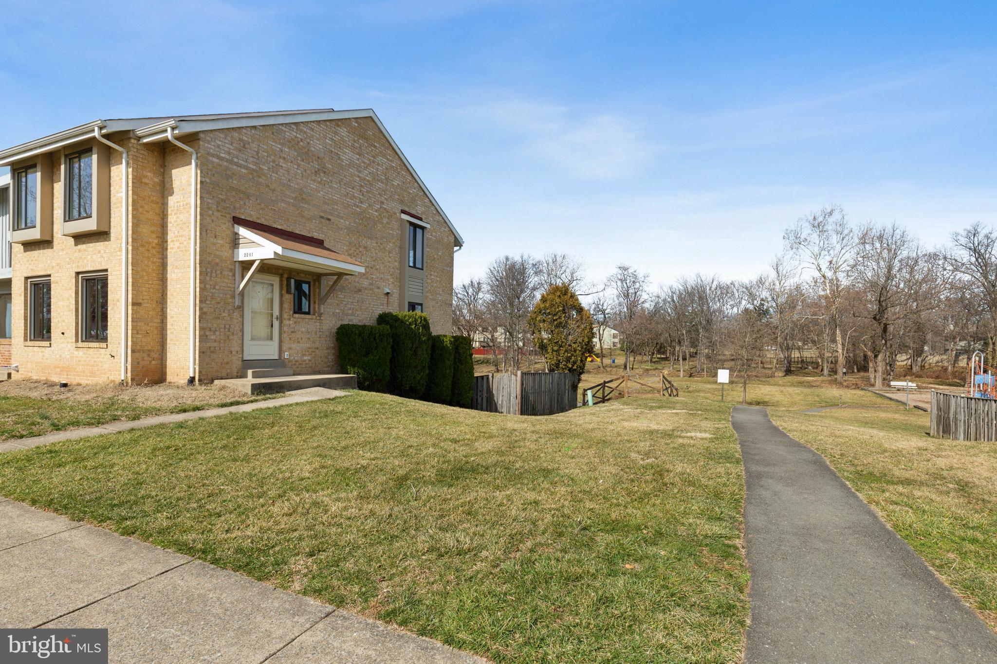 2201 Christy Pl