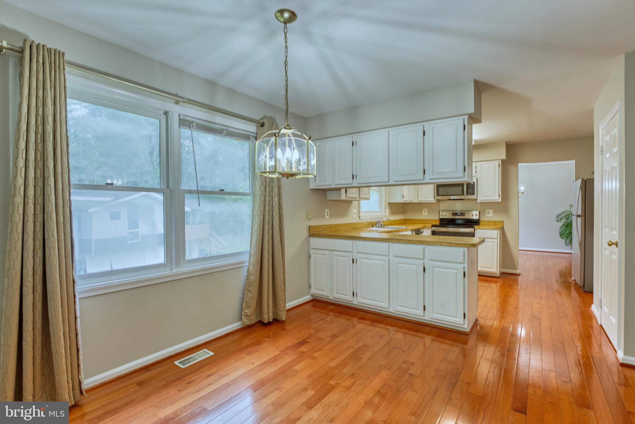 8523 Rehoboth Ct