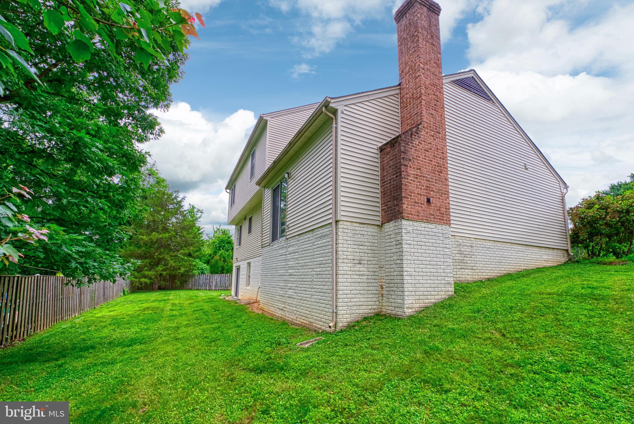 8523 Rehoboth Ct