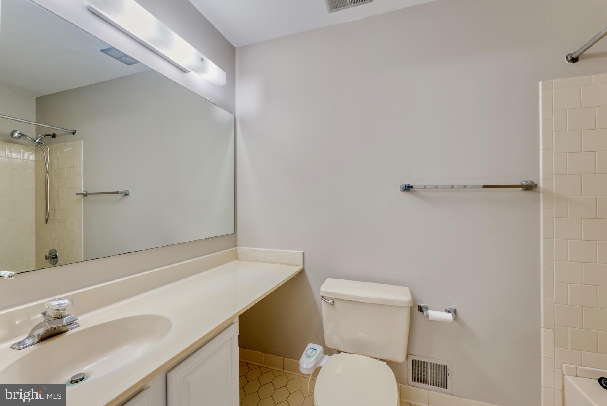 8523 Rehoboth Ct