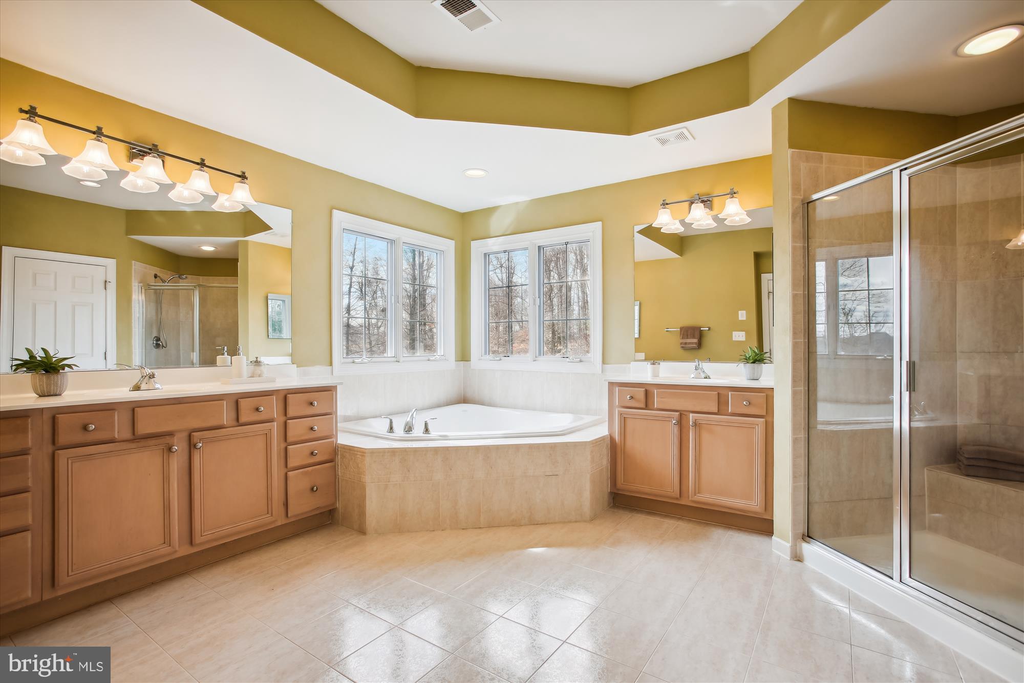 6603 WINSTEAD MANOR COURT