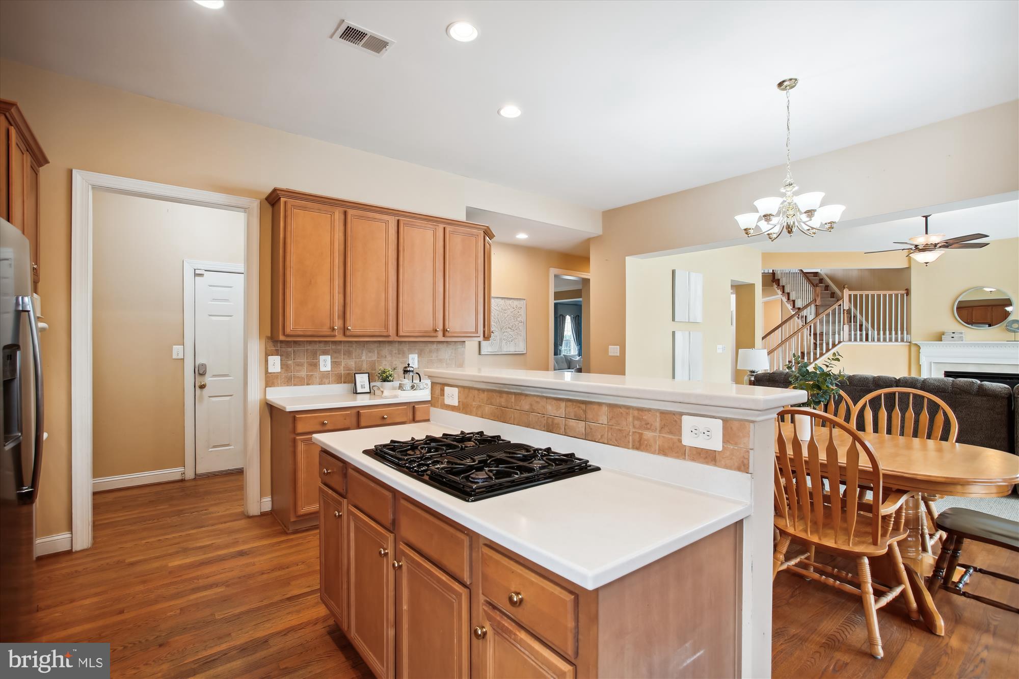 6603 WINSTEAD MANOR COURT