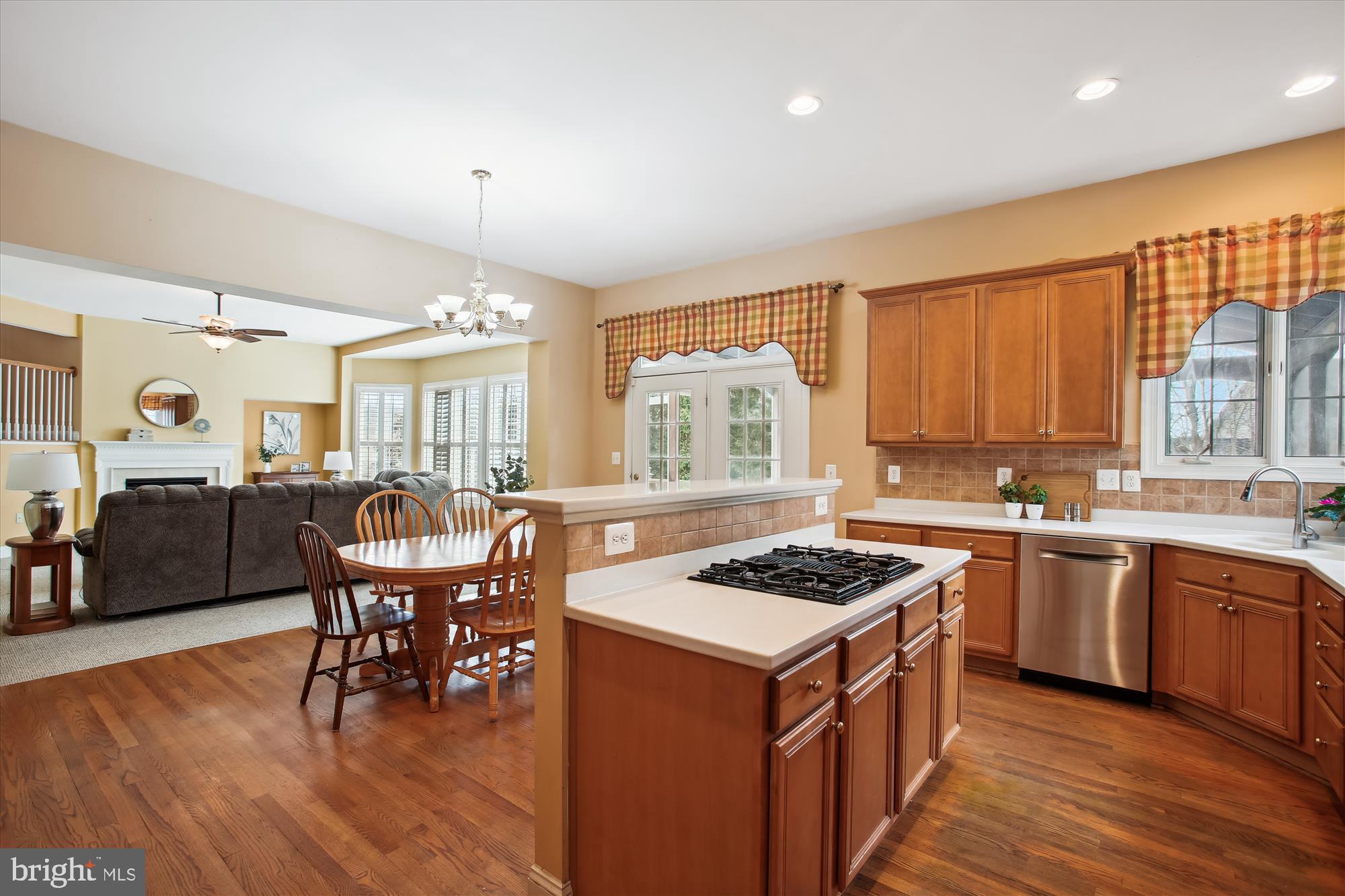 6603 WINSTEAD MANOR COURT