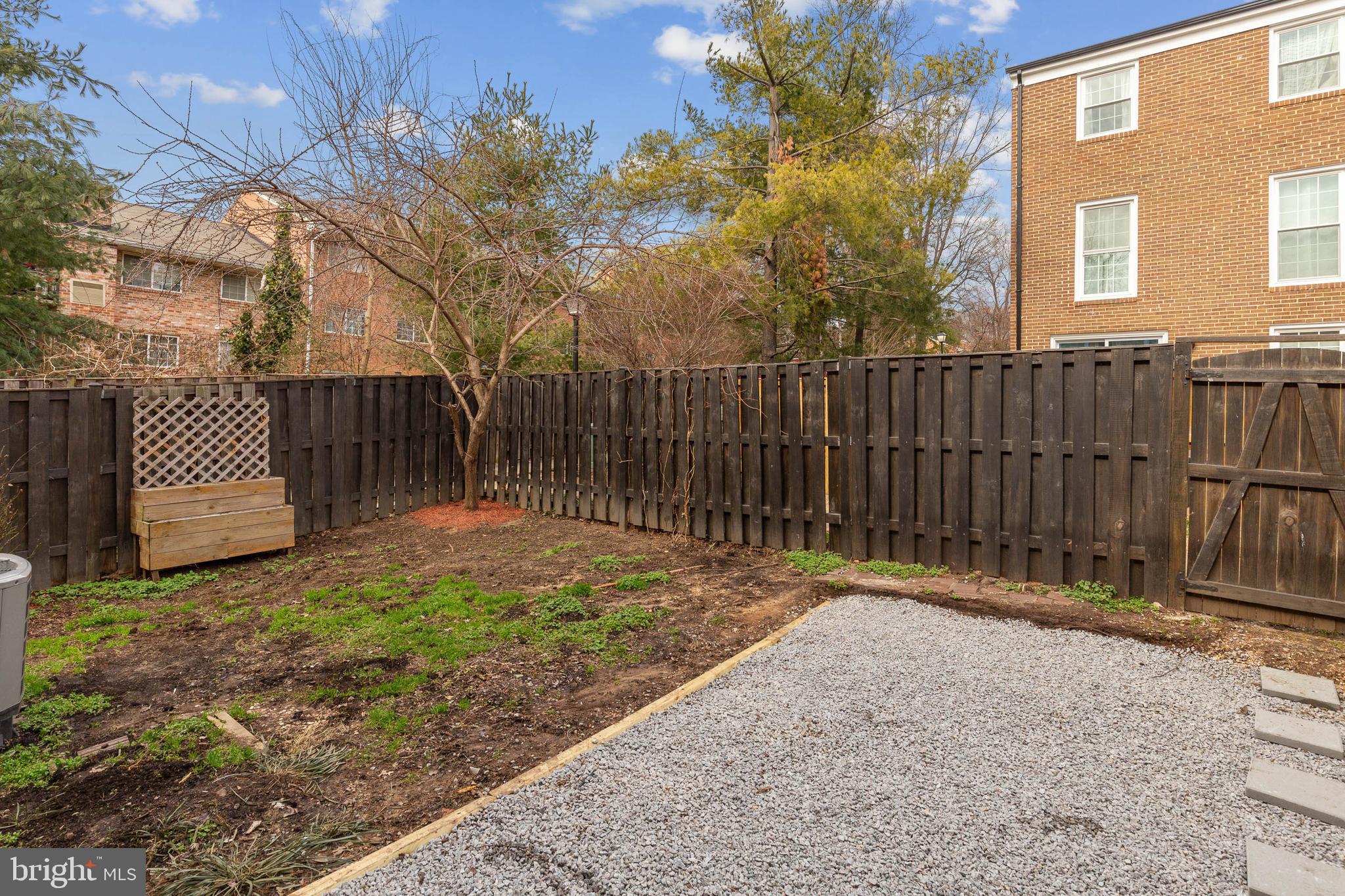 2512 WINDBREAK DRIVE