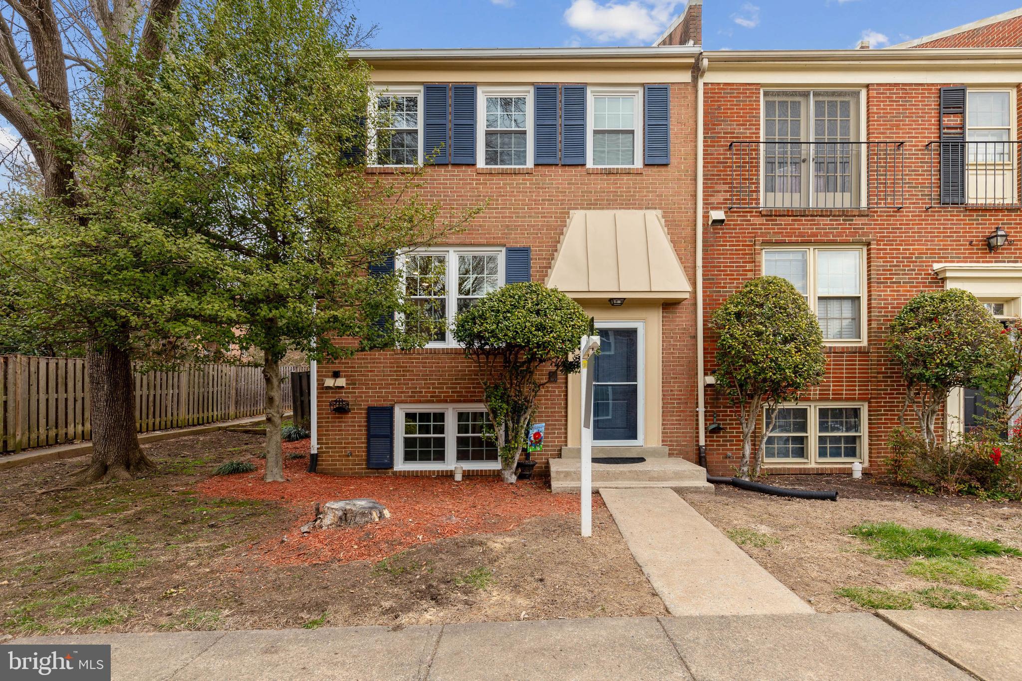2512 WINDBREAK DRIVE