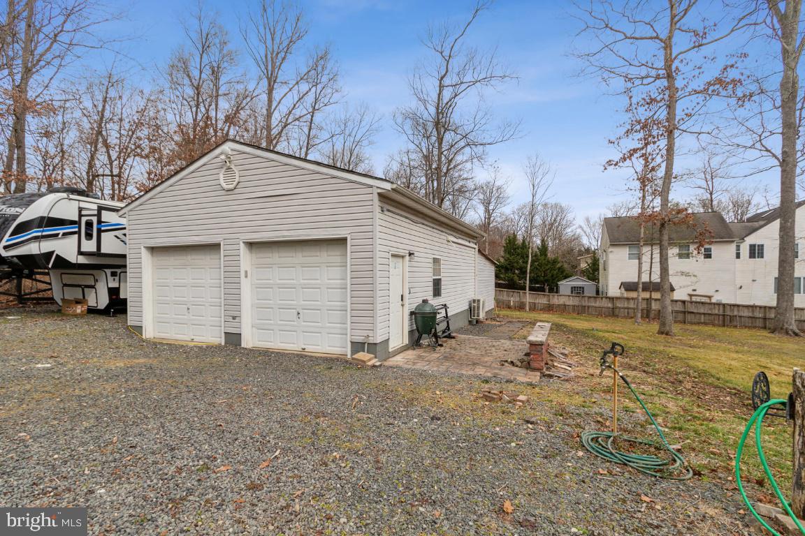 5619 Walcott Ave