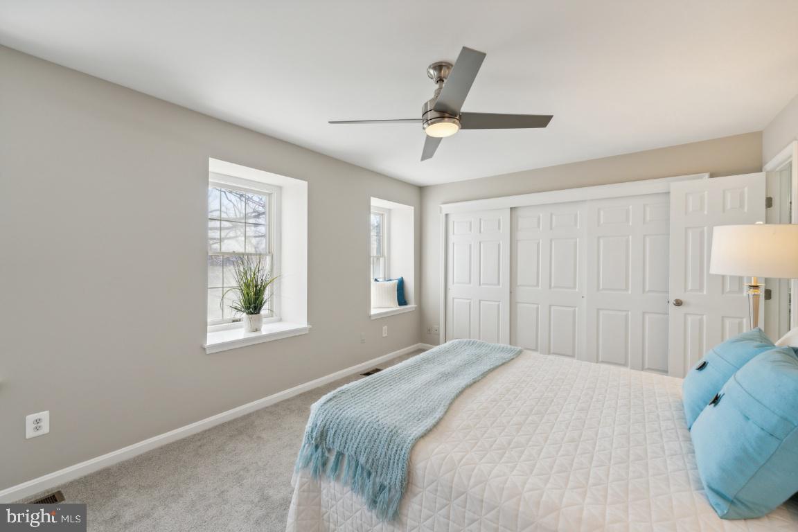 2973 Oakborough Sq