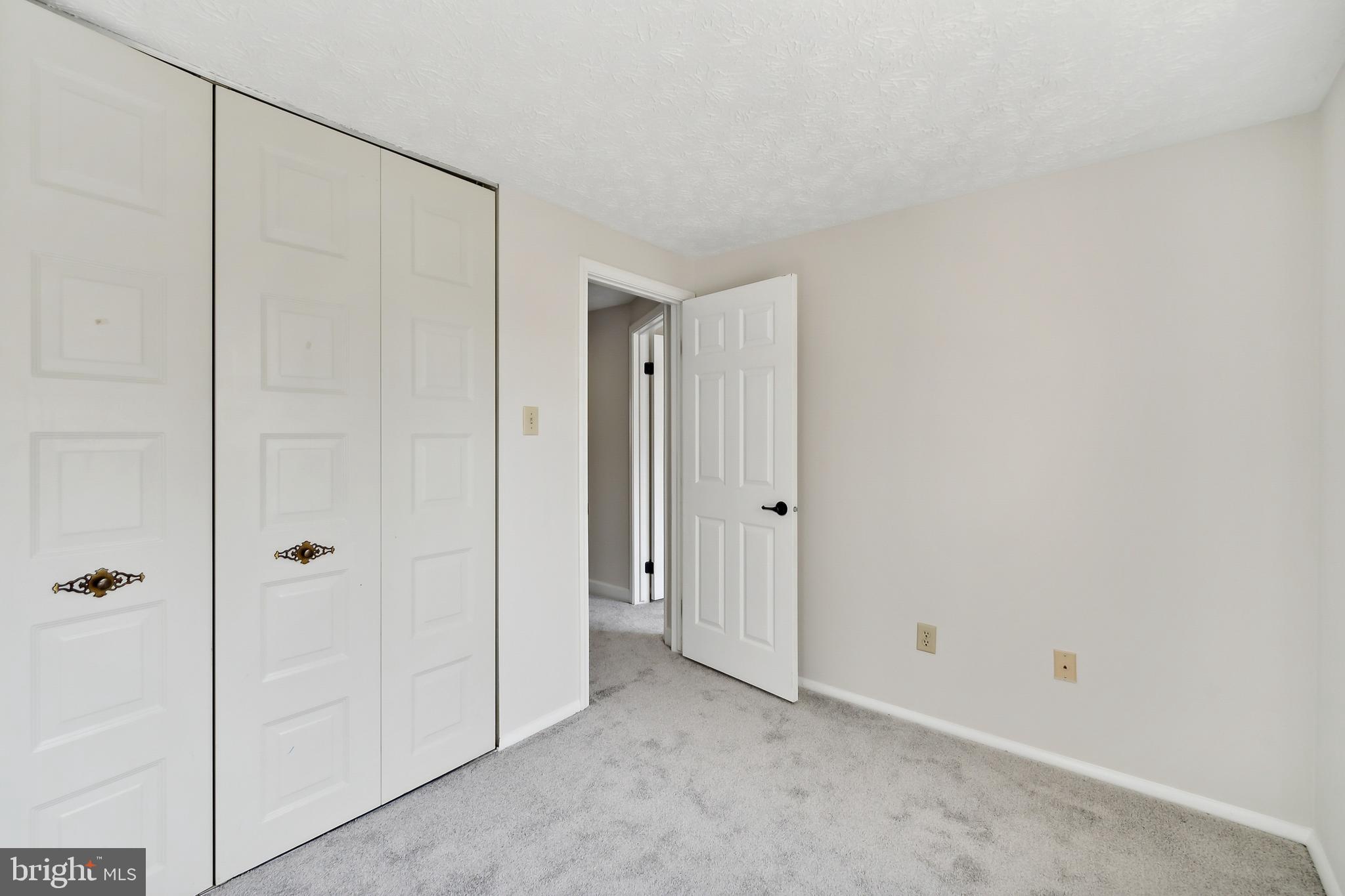 7315 Glendower Ct