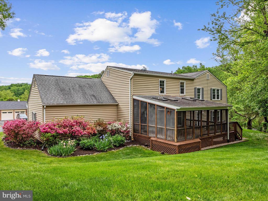 1434 Rosewood Hill Dr