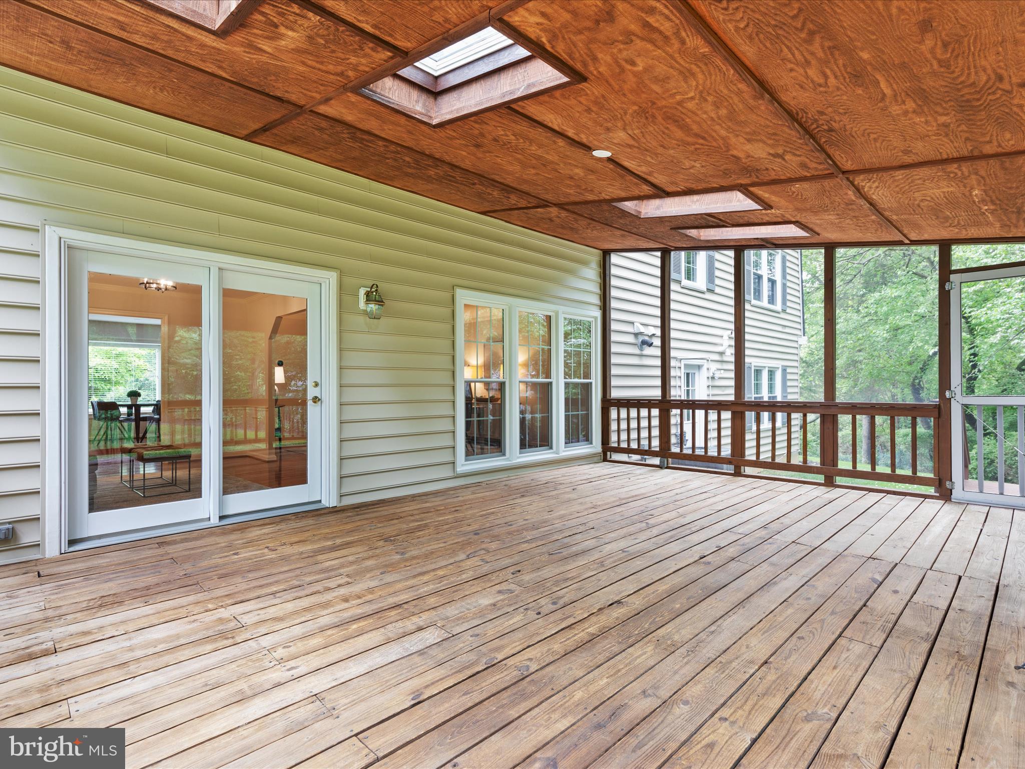 1434 Rosewood Hill Dr