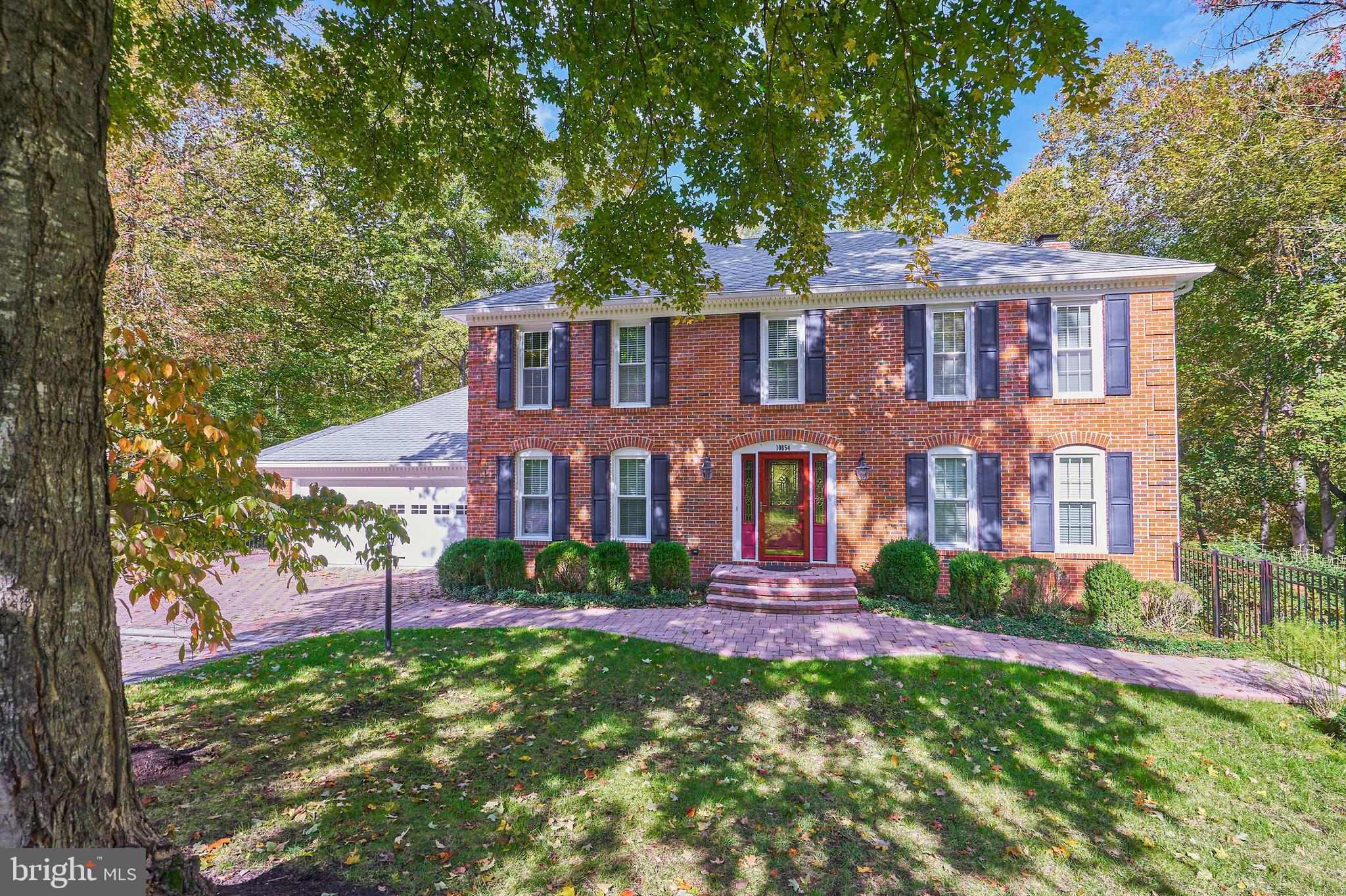 10854 Country Pond