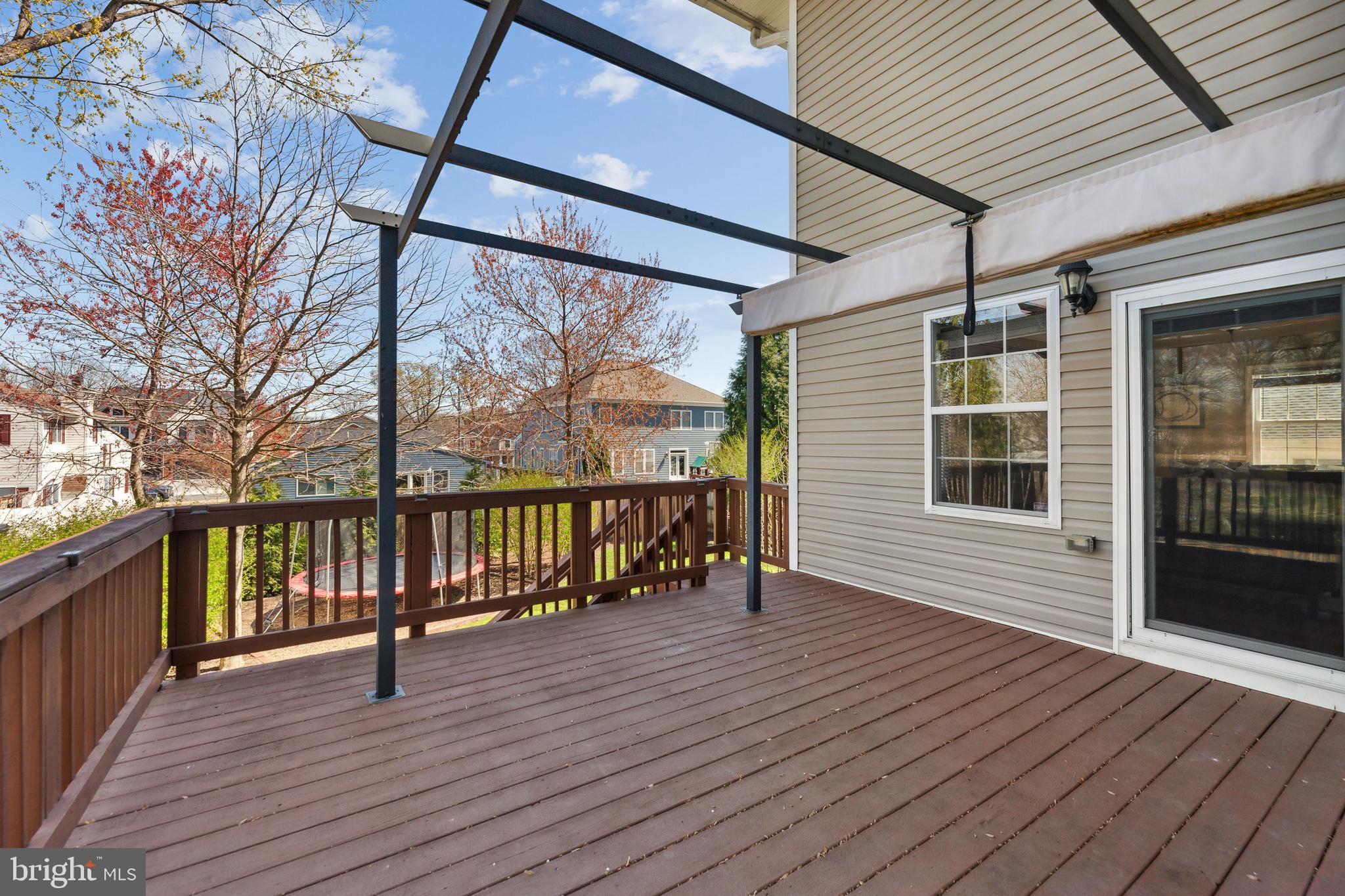 1931 Hillside Dr