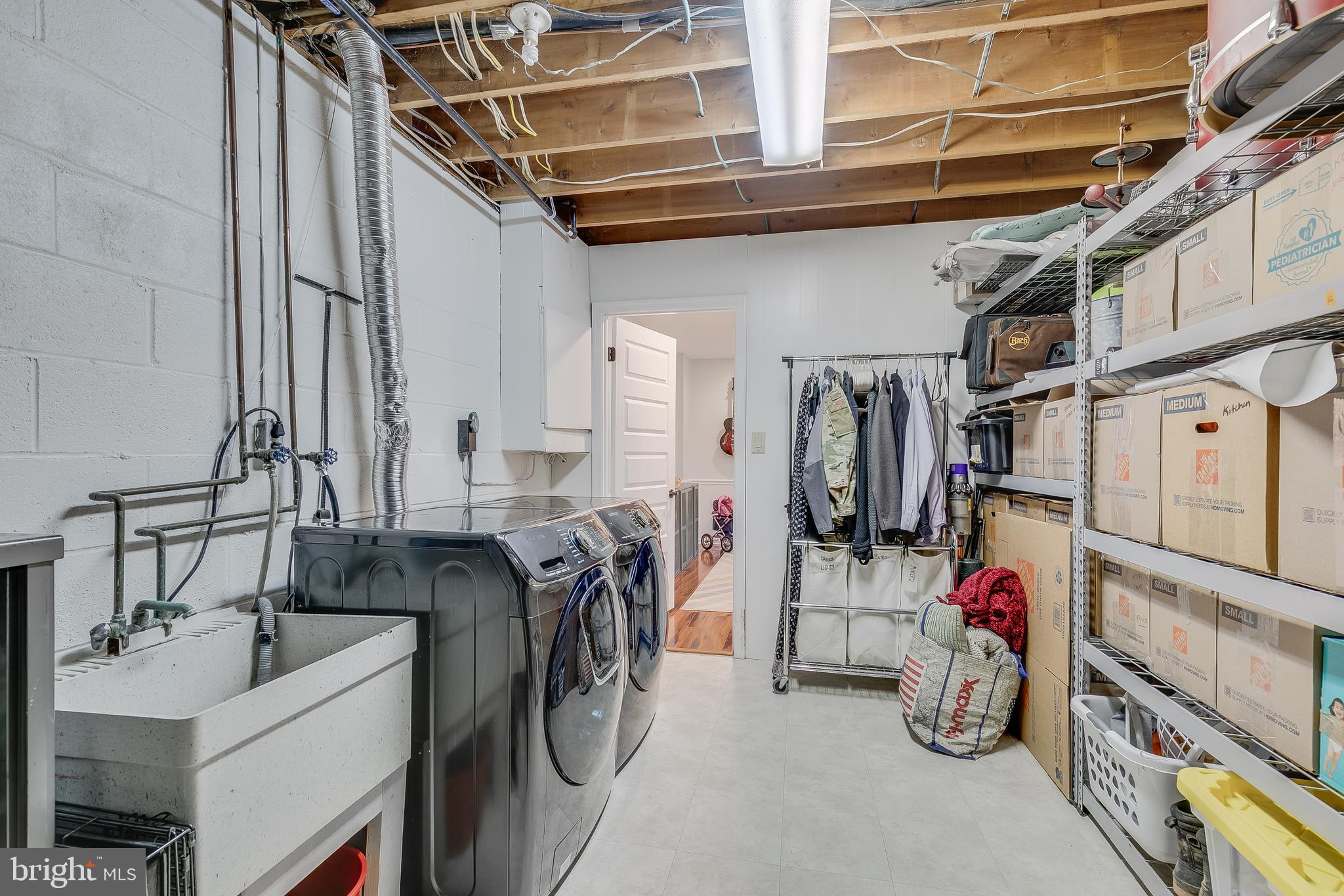 8600 Willowmere Dr
