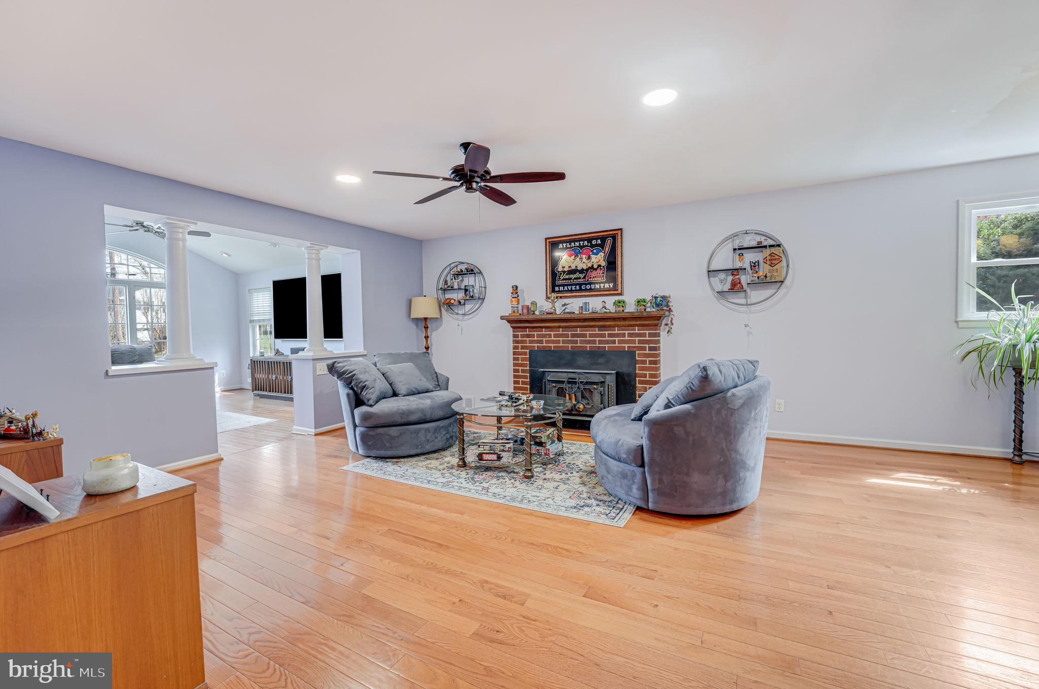 5207 Columbia Rd