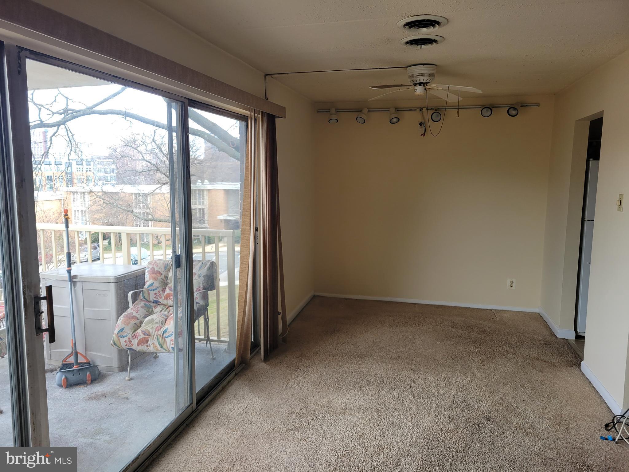 2622 Redcoat Dr #168