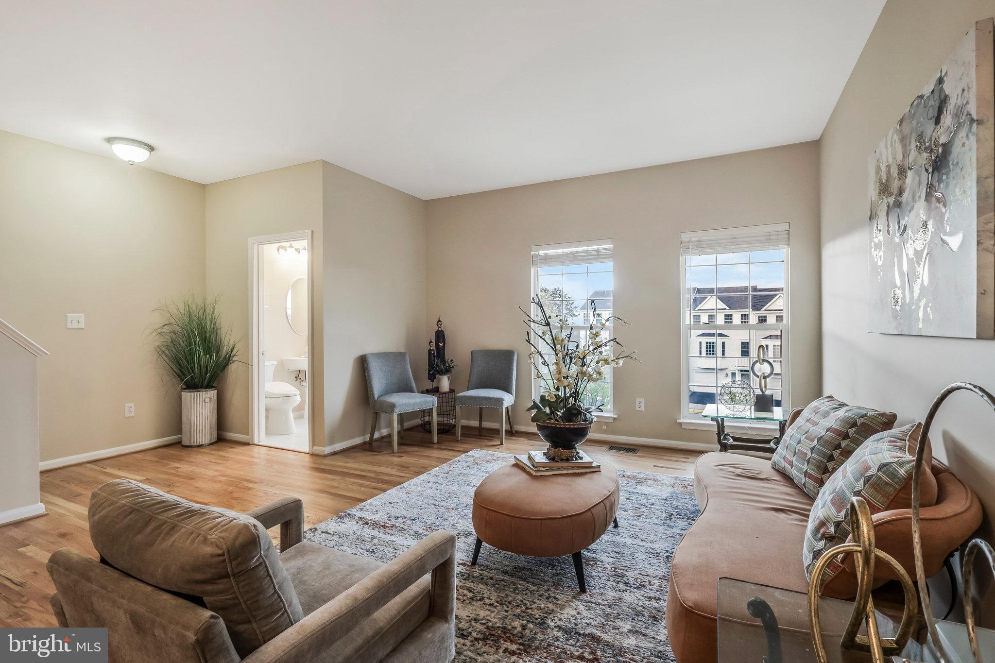 5243 Ballycastle Cir